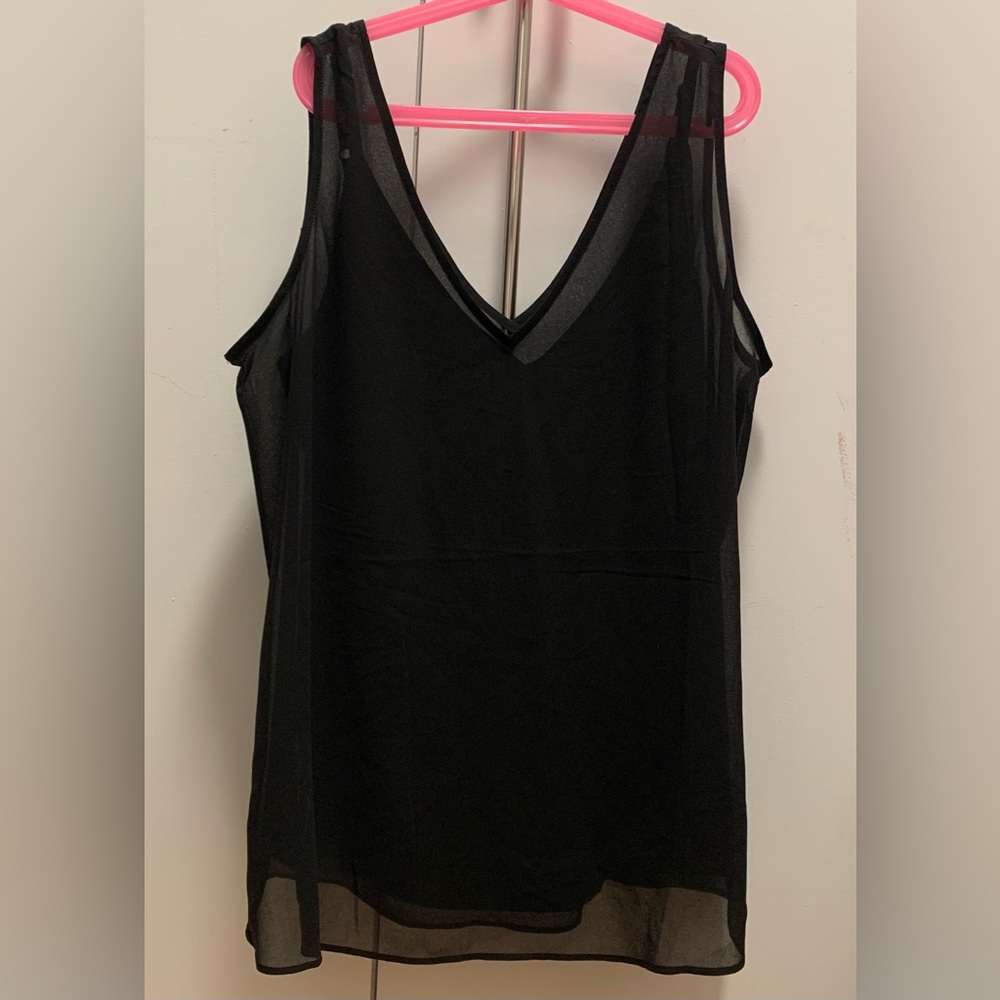 White House black market the convertible blouse size M black fully lined tank